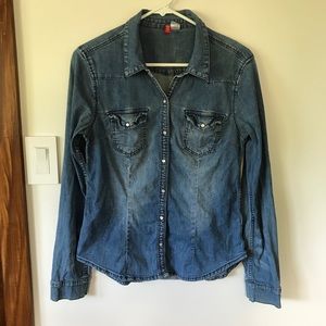 H&M Divided Long Sleeve Denim Snap Button Down Shirt Size 8
